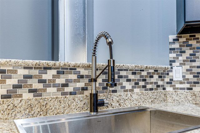 1312 Live Oak Street 223, Houston, TX 77003