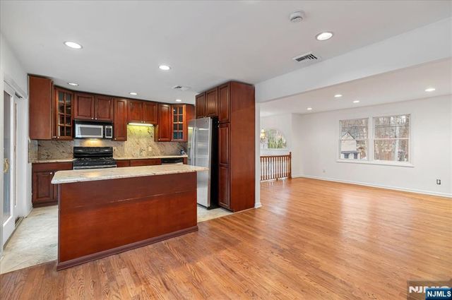 50 Roger Court, Ringwood, NJ 07456