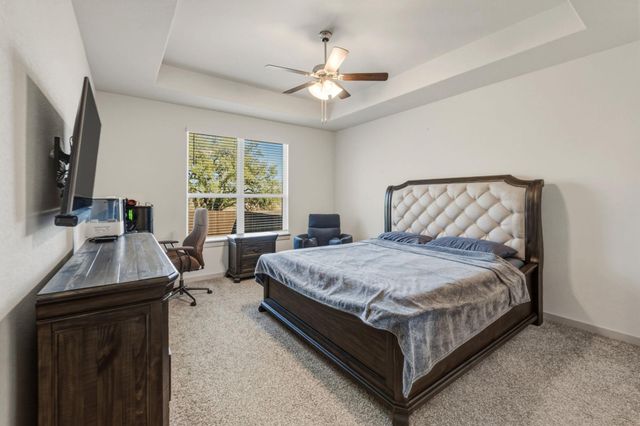 1640 Flying Horseshoe BND, Georgetown, TX 78628