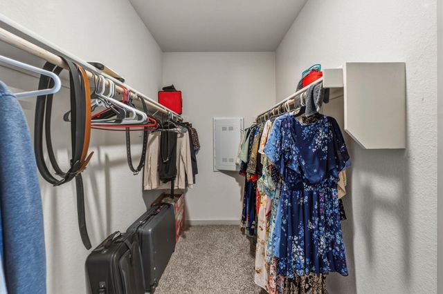 1640 Flying Horseshoe BND, Georgetown, TX 78628