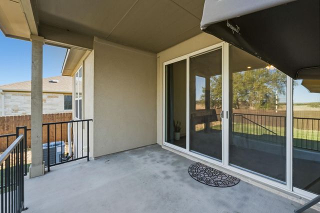 1640 Flying Horseshoe BND, Georgetown, TX 78628