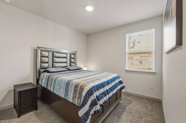 1640 Flying Horseshoe BND, Georgetown, TX 78628