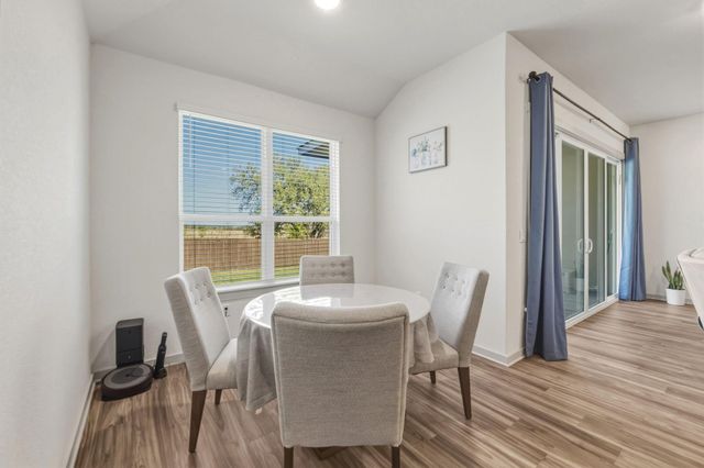 1640 Flying Horseshoe BND, Georgetown, TX 78628