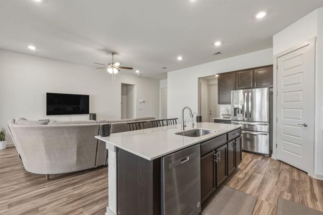 1640 Flying Horseshoe BND, Georgetown, TX 78628