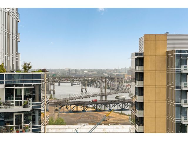 841 S GAINES St 2000, Portland, OR 97239