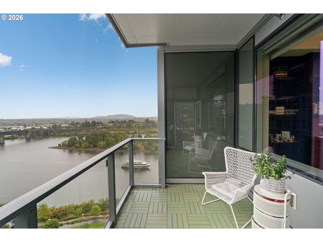 841 S GAINES St 2000, Portland, OR 97239