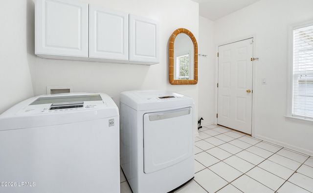 54 Tuscarora Avenue, Beaufort, SC 29907