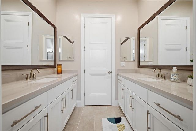 6911 Saratoga Estates Dr, El Dorado Hills, CA 95762