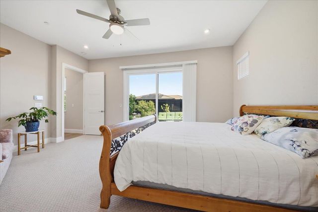 6911 Saratoga Estates Dr, El Dorado Hills, CA 95762