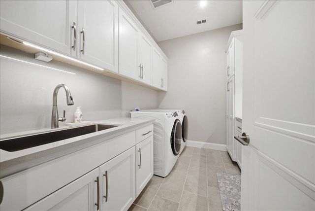 6911 Saratoga Estates Dr, El Dorado Hills, CA 95762