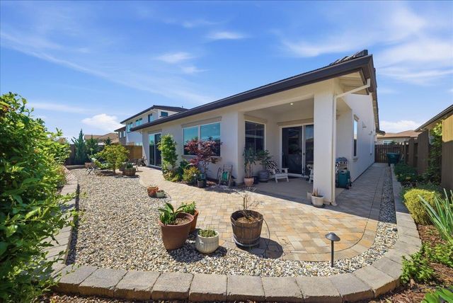 6911 Saratoga Estates Dr, El Dorado Hills, CA 95762