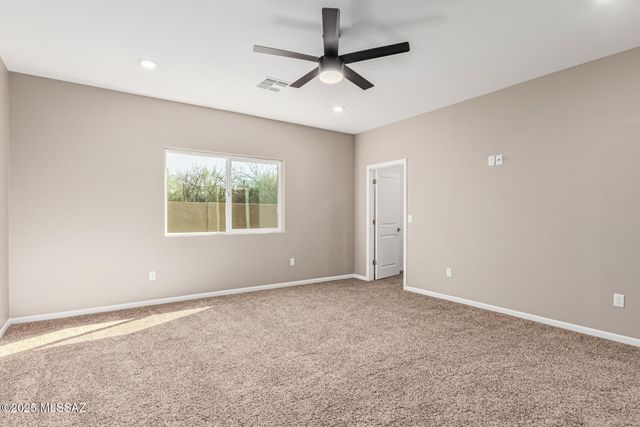 1170 N La Canoa, Green Valley, AZ 85614