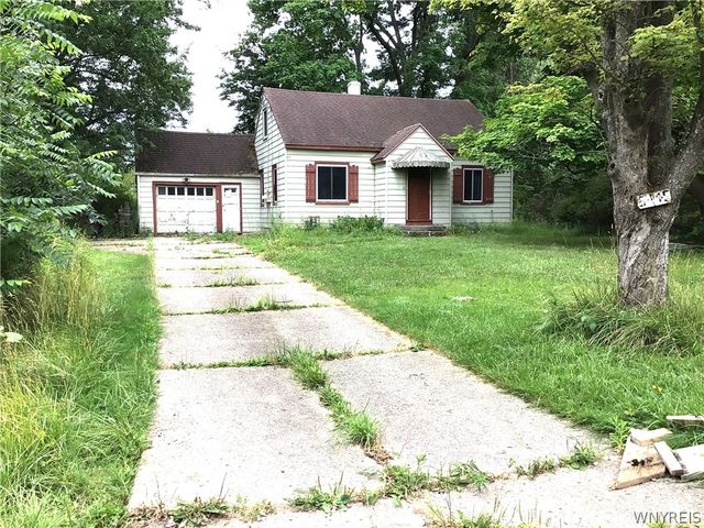 5345 Armor Duells Road, Orchard Park, NY 14127