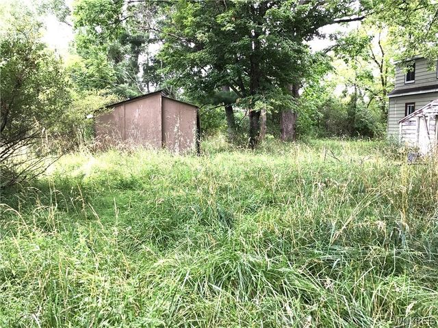 5345 Armor Duells Road, Orchard Park, NY 14127