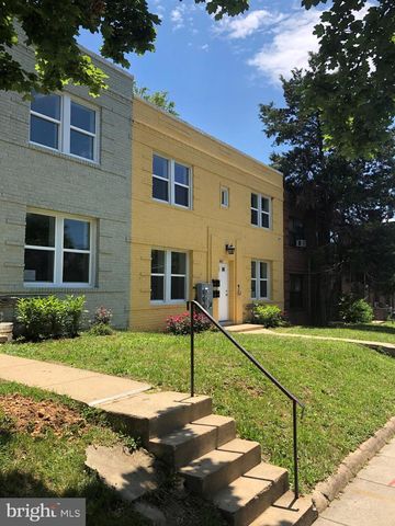 849 19TH ST NE #B, Washington, DC 20002