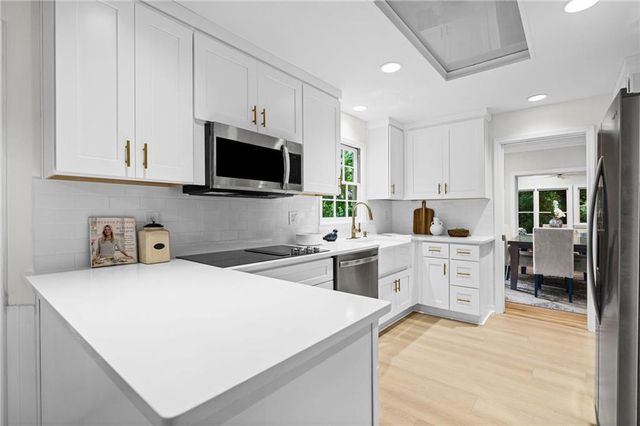 510 Clipper Trail, Atlanta, GA 30328