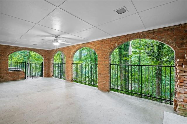 510 Clipper Trail, Atlanta, GA 30328