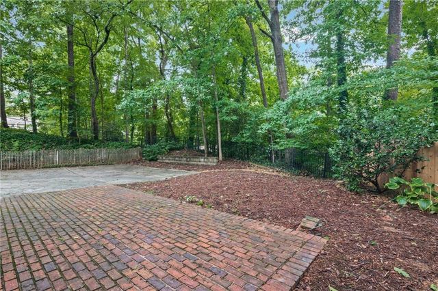 510 Clipper Trail, Atlanta, GA 30328