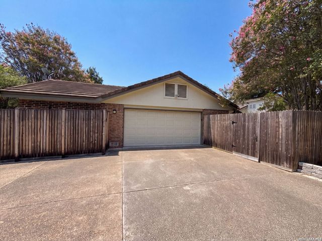 1930 SHADOW PARK ST, San Antonio, TX 78232