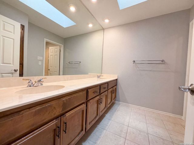 1930 SHADOW PARK ST, San Antonio, TX 78232