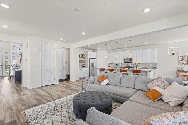 3283 Scuba Drive, Castle Rock, CO 80109