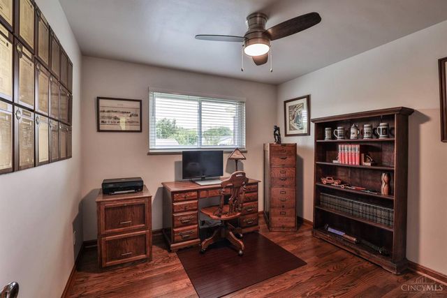 3072 Timberview Drive, Green Twp, OH 45211