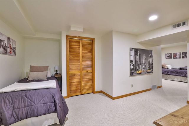 3072 Timberview Drive, Green Twp, OH 45211