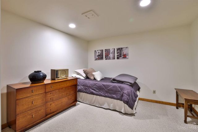 3072 Timberview Drive, Green Twp, OH 45211