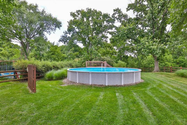 3072 Timberview Drive, Green Twp, OH 45211
