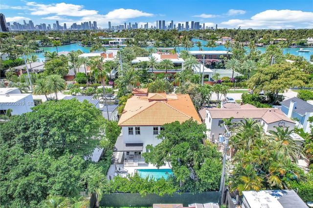 2143 N Bay Rd, Miami Beach, FL 33140