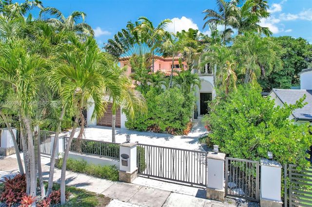 2143 N Bay Rd, Miami Beach, FL 33140