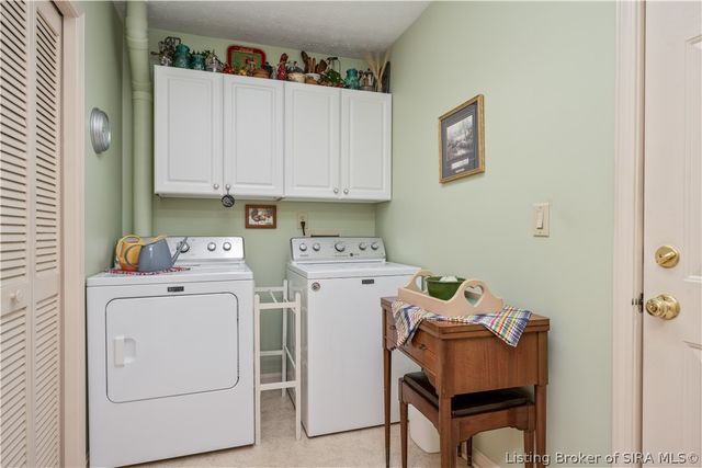 1613 Charlestown Station Court, New Albany, IN 47150