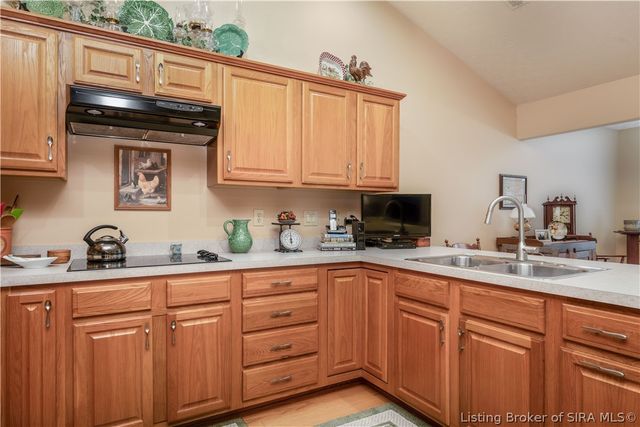 1613 Charlestown Station Court, New Albany, IN 47150