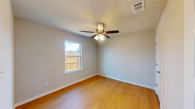 707 Cedar Street, Cleburne, TX 76031