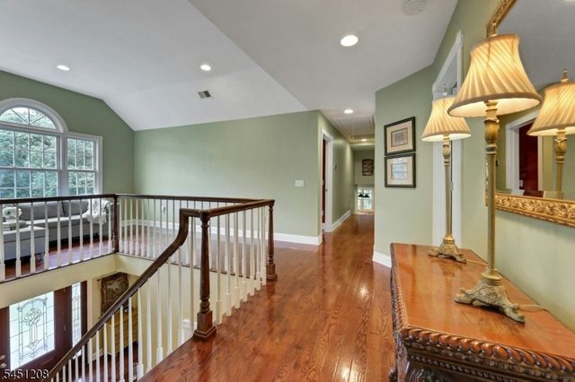 588 Stonetown Rd, Ringwood Boro, NJ 07456