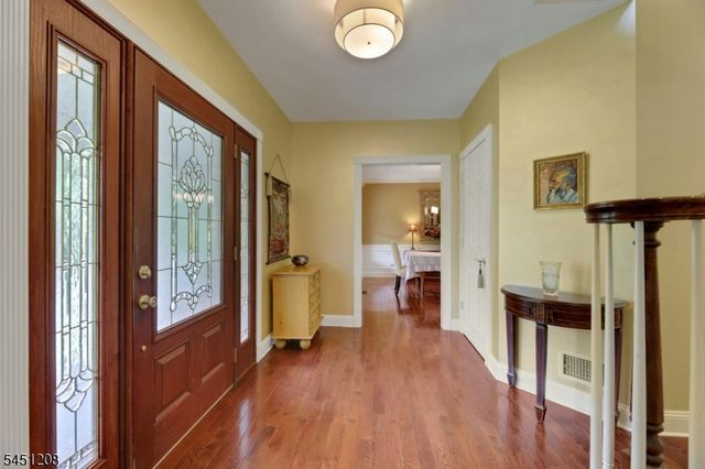 588 Stonetown Rd, Ringwood Boro, NJ 07456