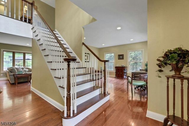 588 Stonetown Rd, Ringwood Boro, NJ 07456
