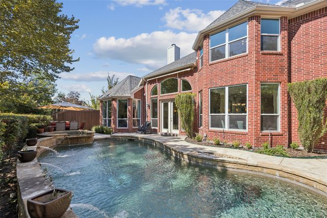 2628 Elmbrook Drive, Carrollton, TX 75010