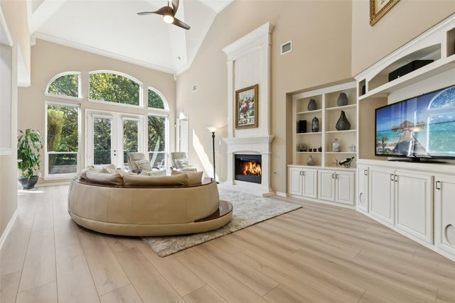 2628 Elmbrook Drive, Carrollton, TX 75010