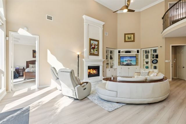 2628 Elmbrook Drive, Carrollton, TX 75010