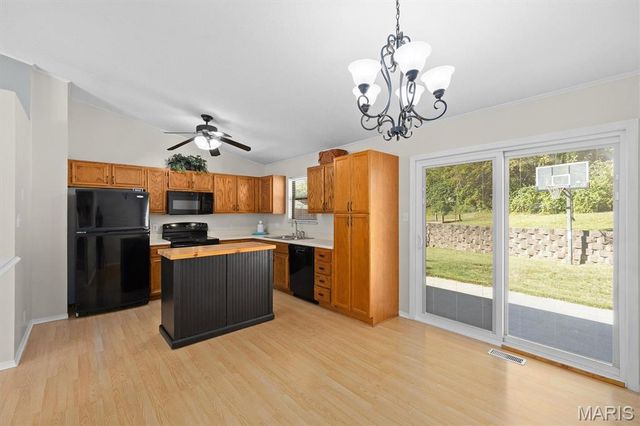 107 Schiller Drive, Collinsville, IL 62234