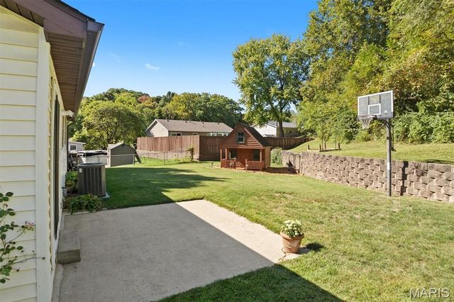 107 Schiller Drive, Collinsville, IL 62234