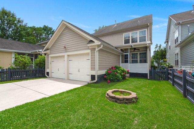 174 Bateaux Drive, Summerville, SC 29483