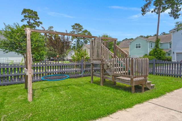 174 Bateaux Drive, Summerville, SC 29483