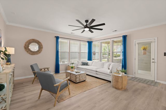174 Bateaux Drive, Summerville, SC 29483