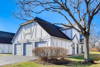 7414 Canterbury Place 2-6, Downers Grove, IL 60516