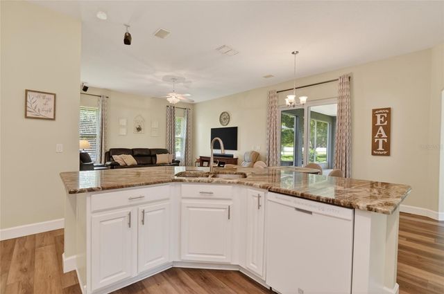 3744 CLYDEBANK CT, Apopka, FL 32712