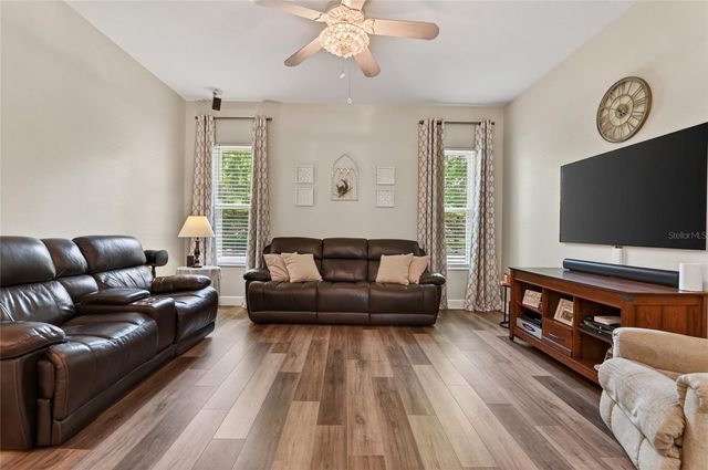3744 CLYDEBANK CT, Apopka, FL 32712