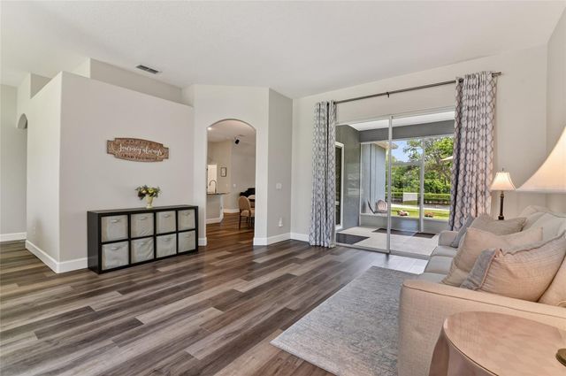 3744 CLYDEBANK CT, Apopka, FL 32712