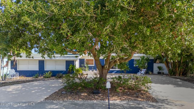 905 S Brevard Avenue, Cocoa Beach, FL 32931